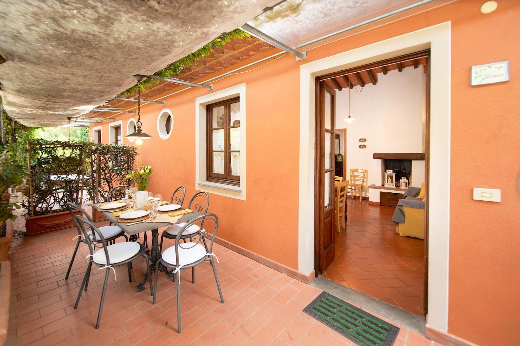 Casetta Di Butia, Gelsomino Apartment Борго а Моцано Екстериор снимка