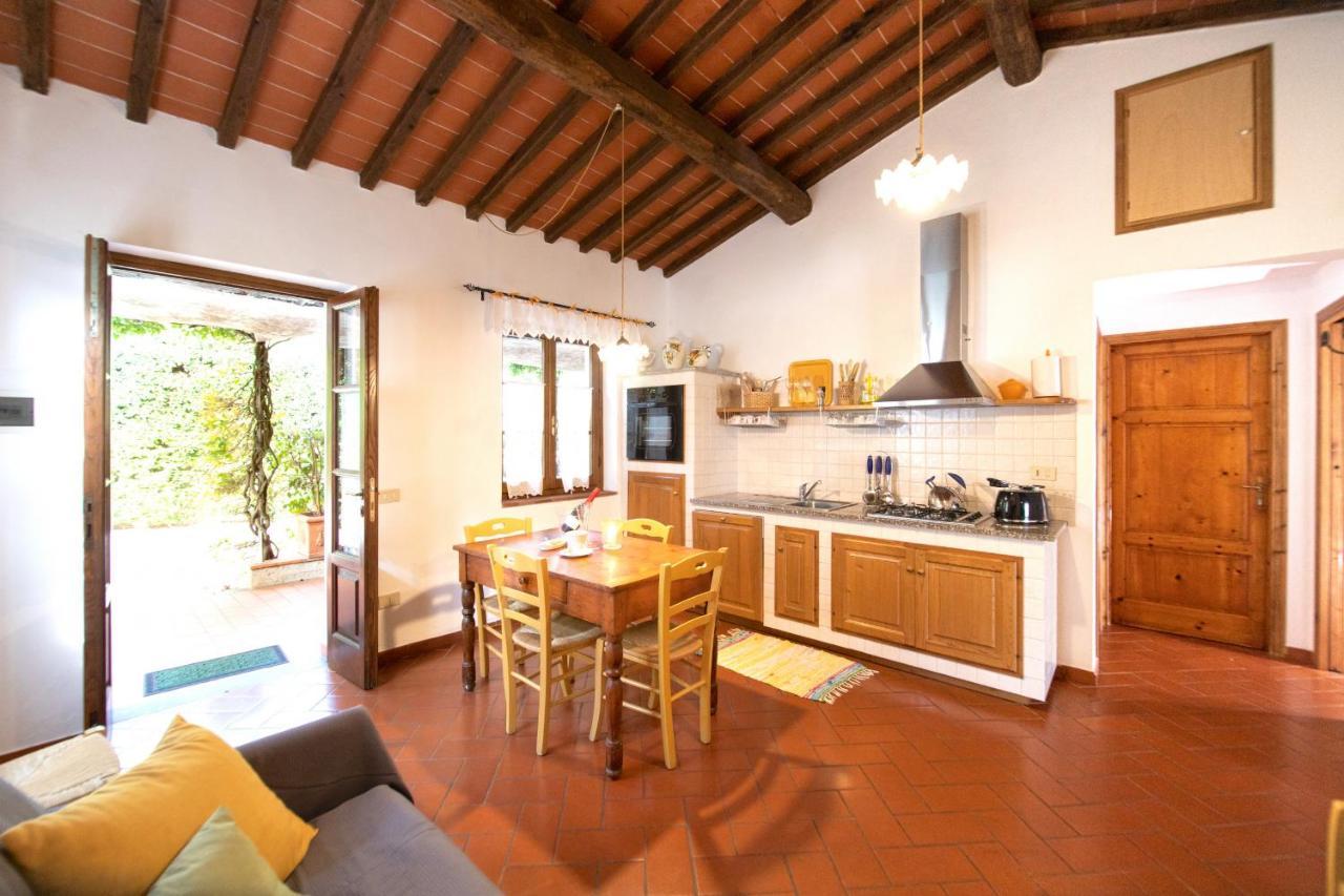 Casetta Di Butia, Gelsomino Apartment Борго а Моцано Екстериор снимка
